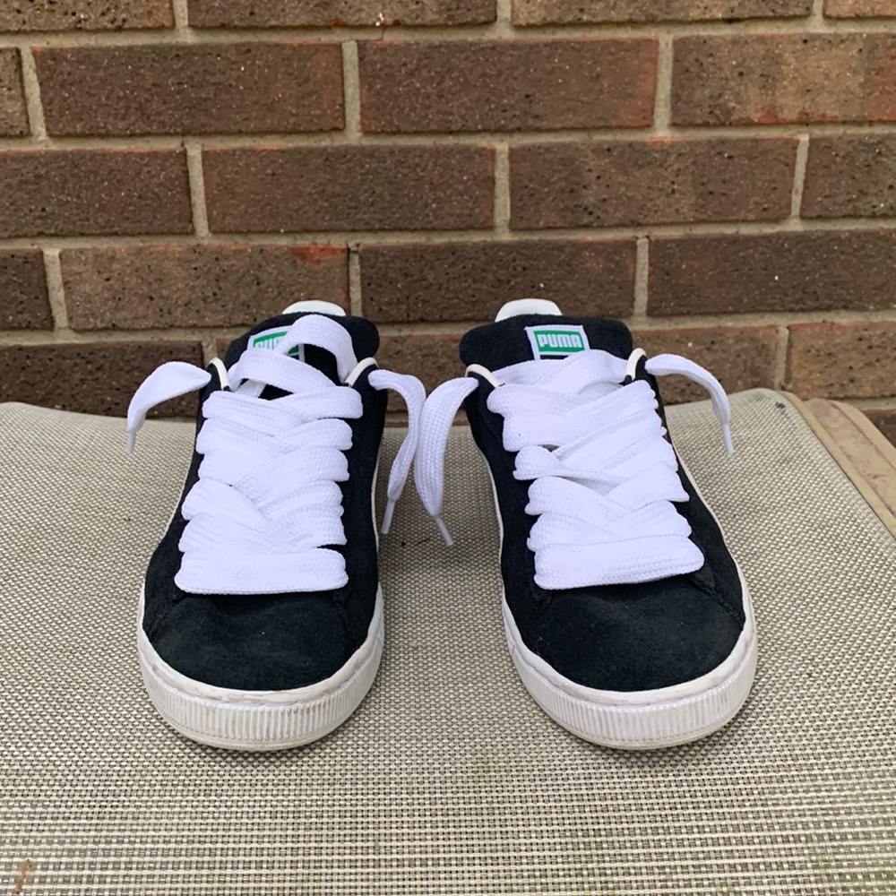 Size 11 1/2 Puma Suede Classic